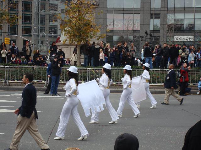 2009 Thanksgiving Parade-96